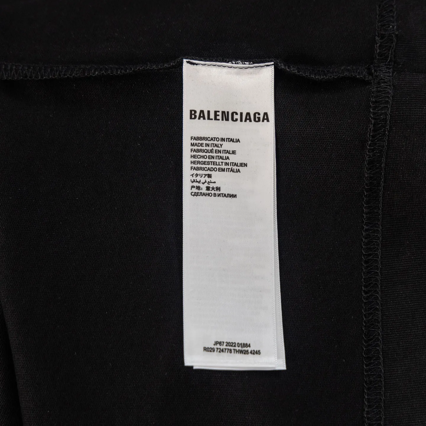Balenciaga 26ss T T 。 • ： ， Red ， ； Same Style ， Black ， ， 。 • ： ， ， ； ， Breathable， 。 ： 、 ， ， ， 、 ， Versatile 。 Size：s—xl ：Black White
